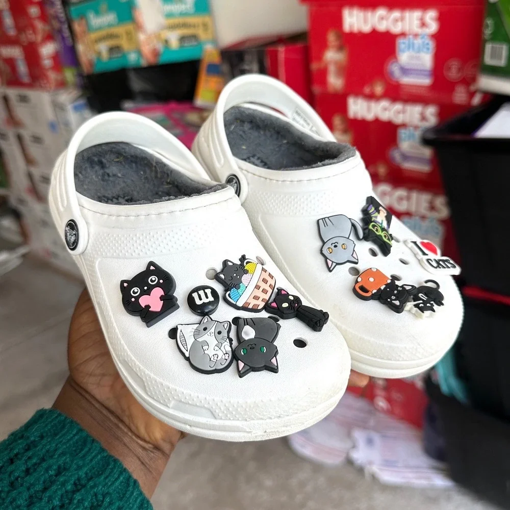 CROCS preowned good